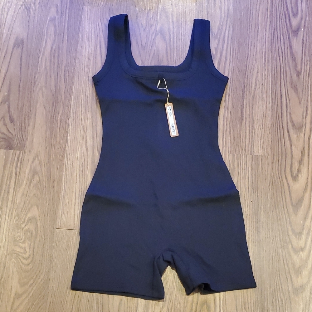 SKIMS Soot Sleeveless Bodysuit